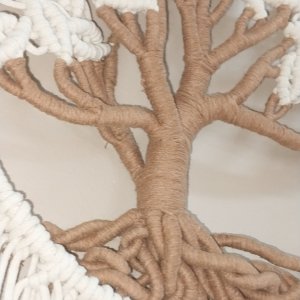 Hanging the tree of life with macrame