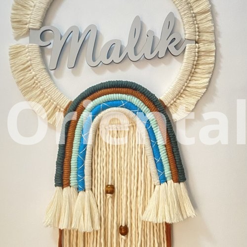 Macrame hanging for child