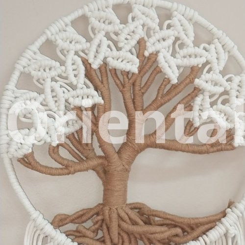 Hanging the tree of life with macrame