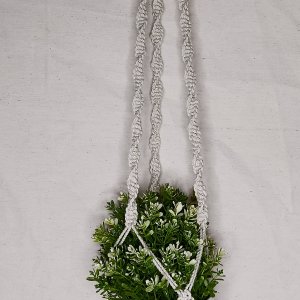 Decorative macrame plant pot holder