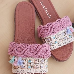 Macrame slipper