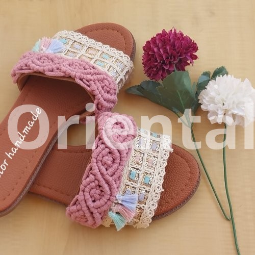 Macrame slipper